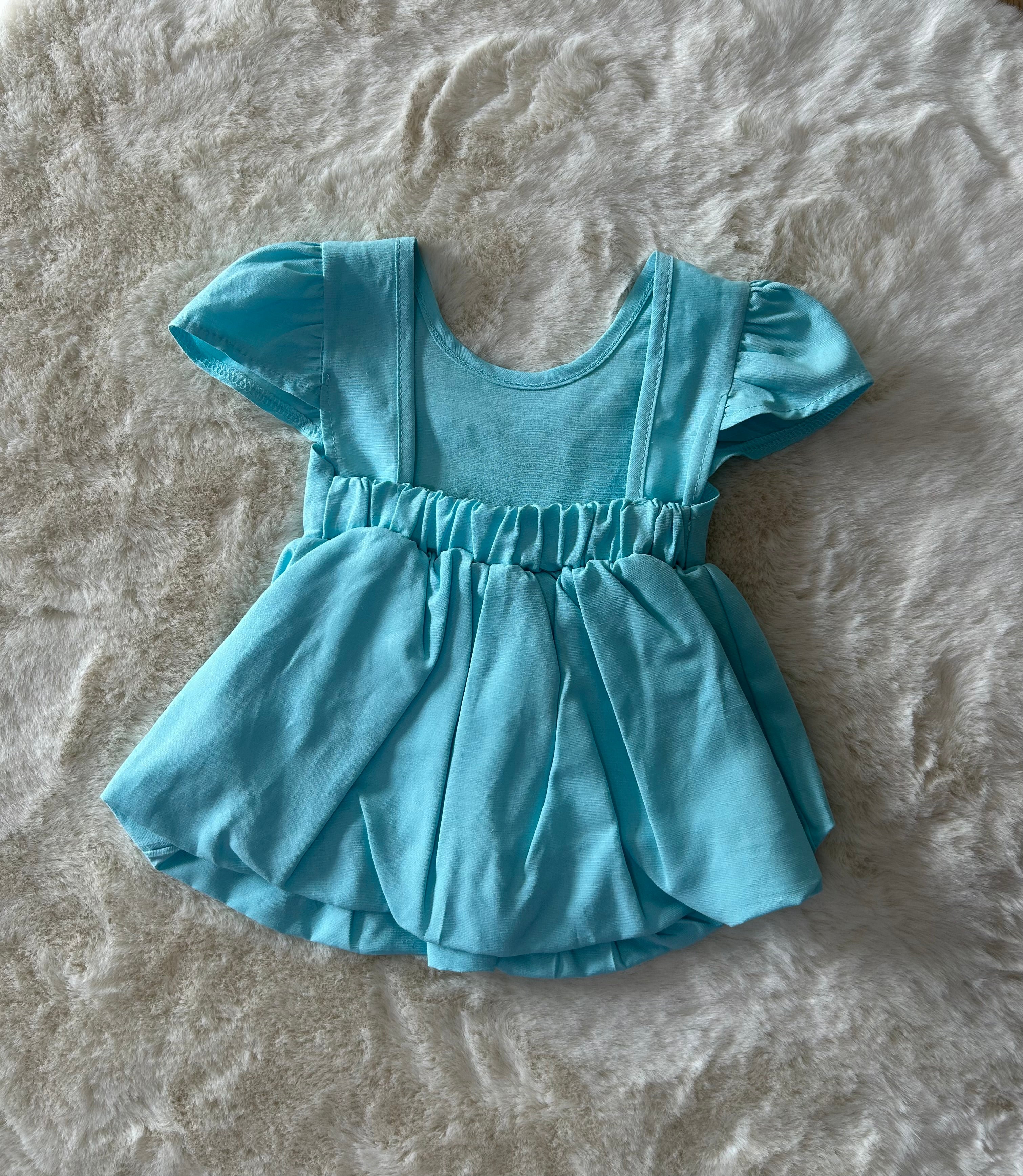 VESTITINO IN LINO CON SCOLLO ALLA SCHIENA