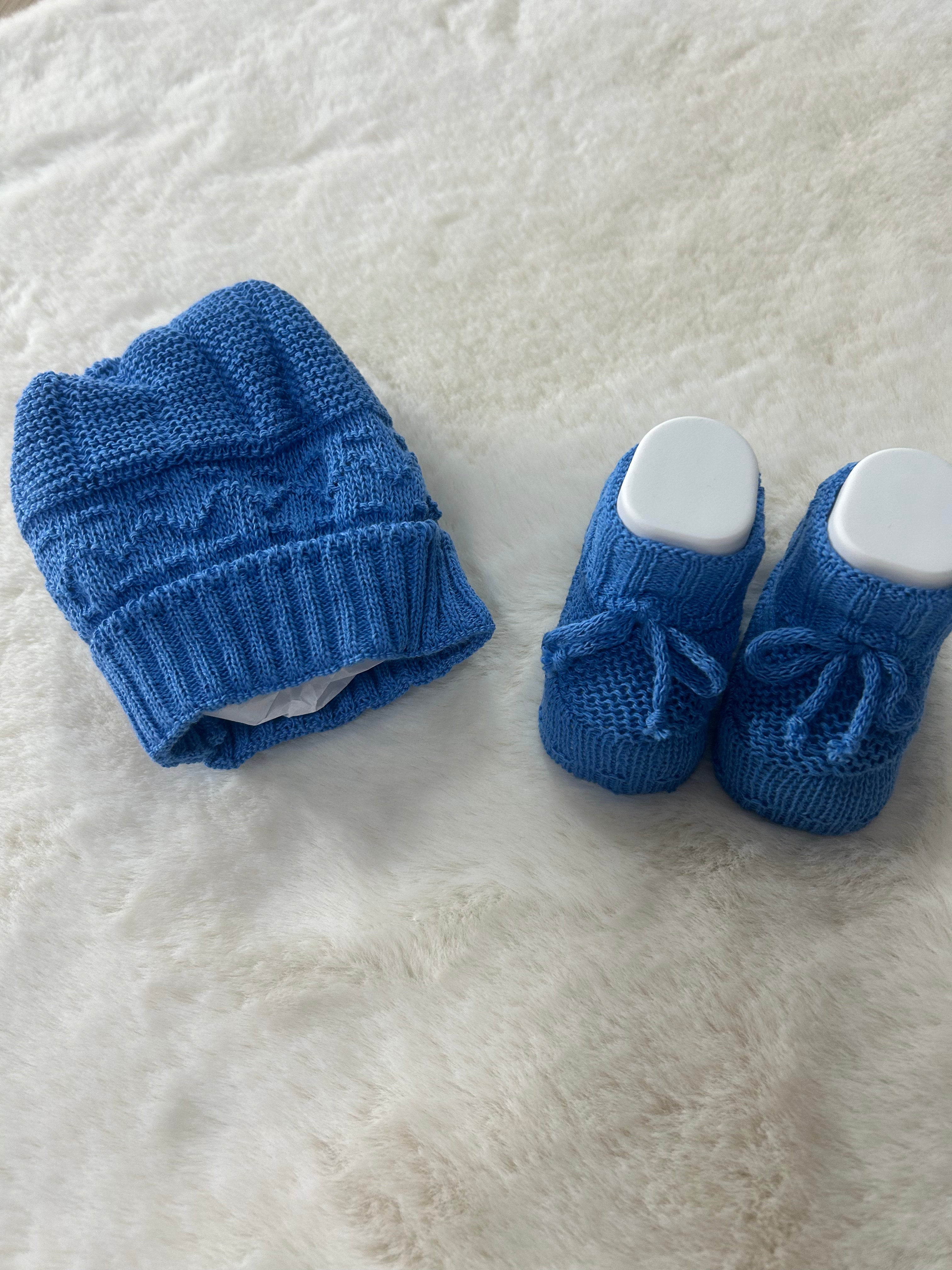 CAPPELLINO SCARPINE NEONATO SET IN COTONE