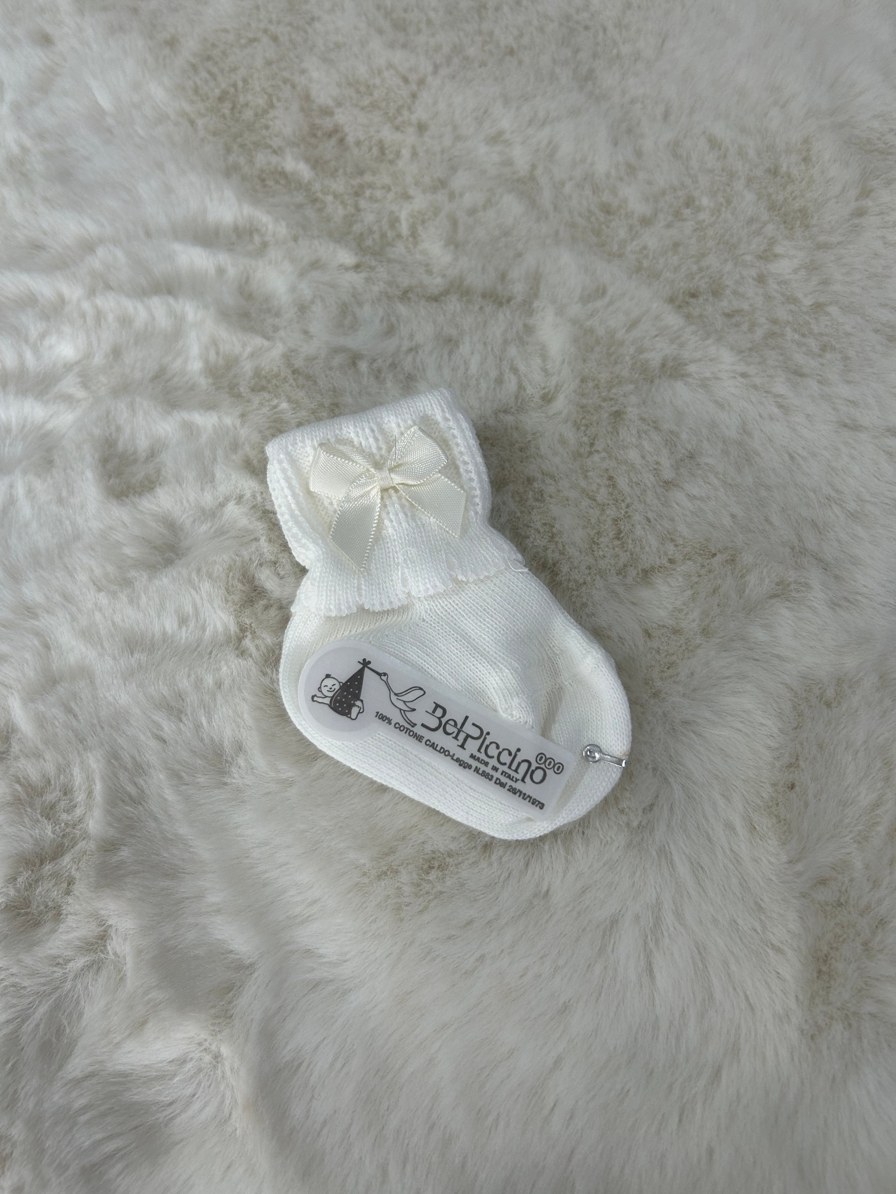 CALZINI NEONATA CON FIOCCO